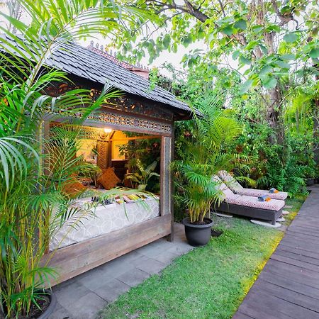 Villa Kampung Kecil Boutique Hotel Sanur Екстериор снимка